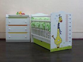 Кроватка детская Жираф с маятником в Артыке - artyk.mebel-nsk.ru | фото